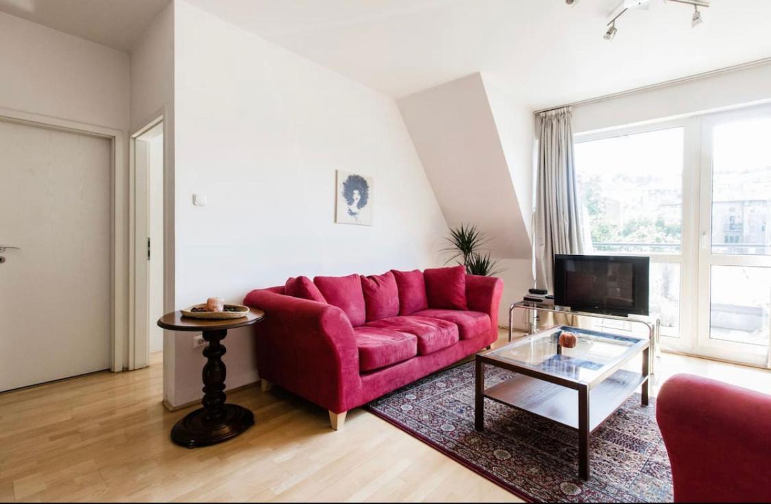 Penthouse -By The Danube Apartment Budapest Exterior photo
