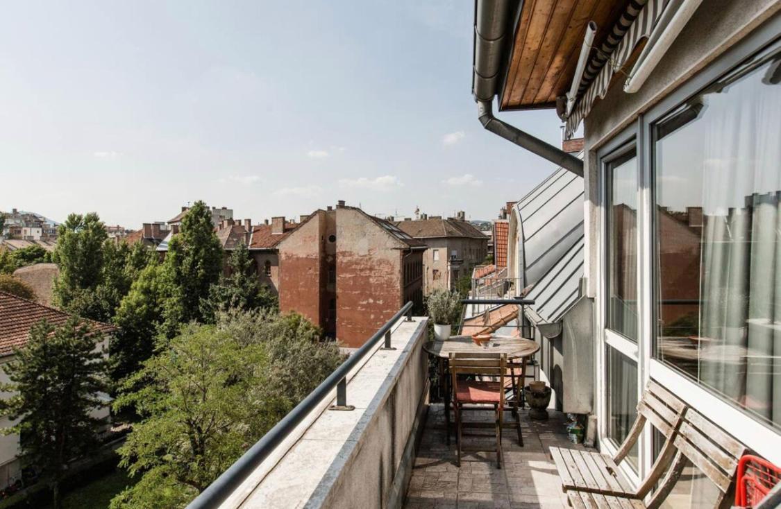 Penthouse -By The Danube Apartment Budapest Exterior photo